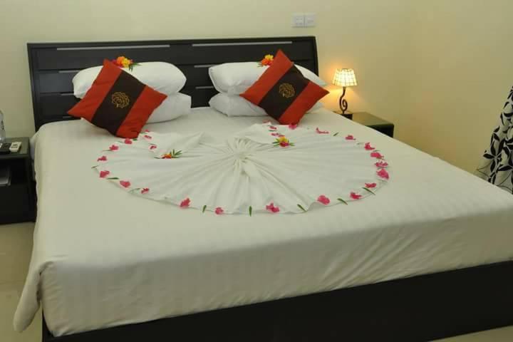 Charming Holiday Lodge- Addu Atoll Meedhoo, Maldives Dış mekan fotoğraf